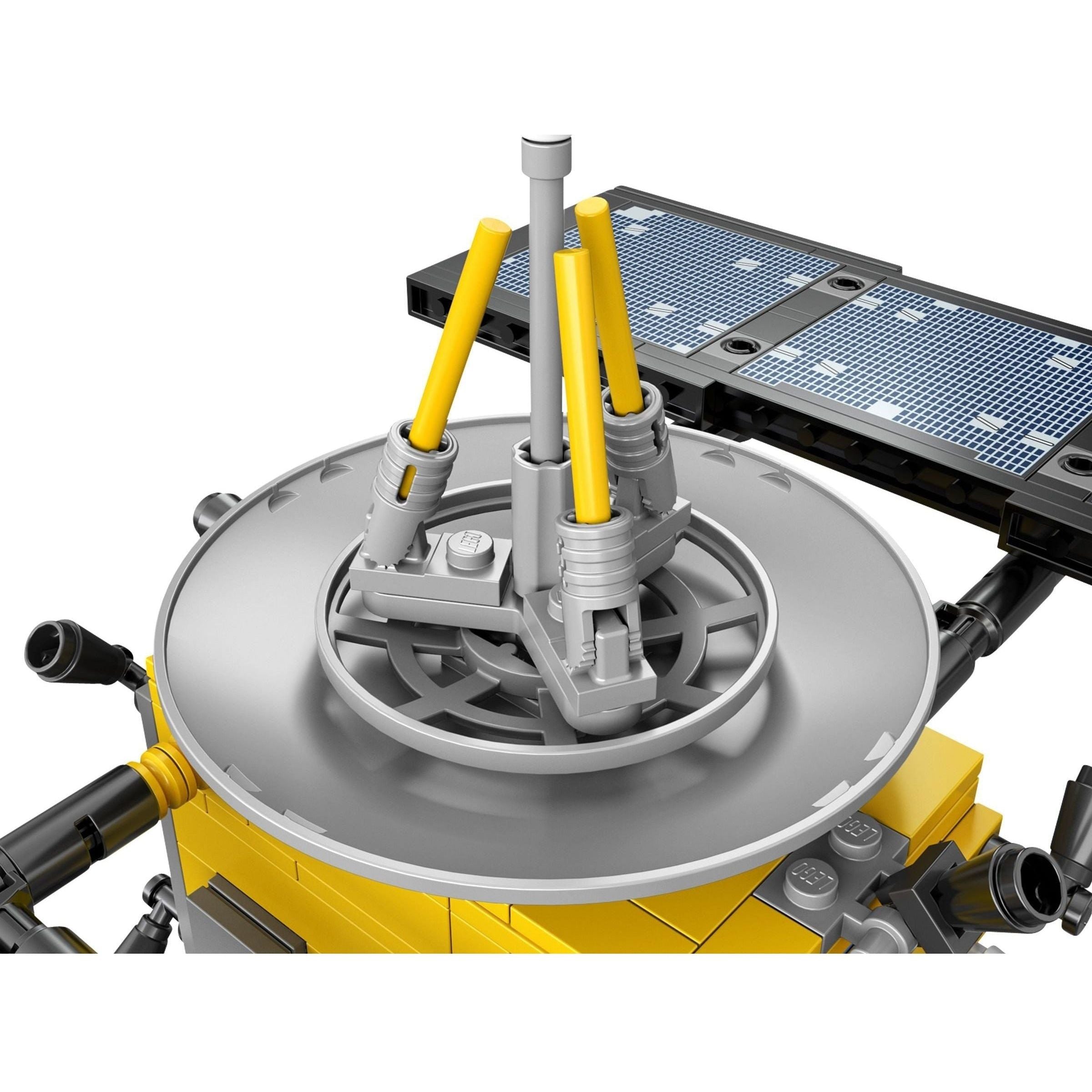 LEGO Cuusoo (Ideas) 21101 Hayabusa