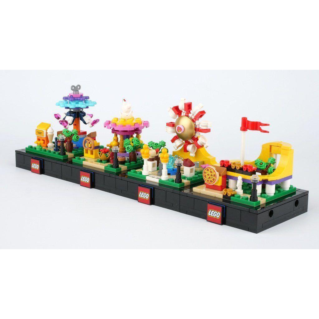LEGO Bricktober 2020 Bundle. Set of 4 limited release fairground themed sets.